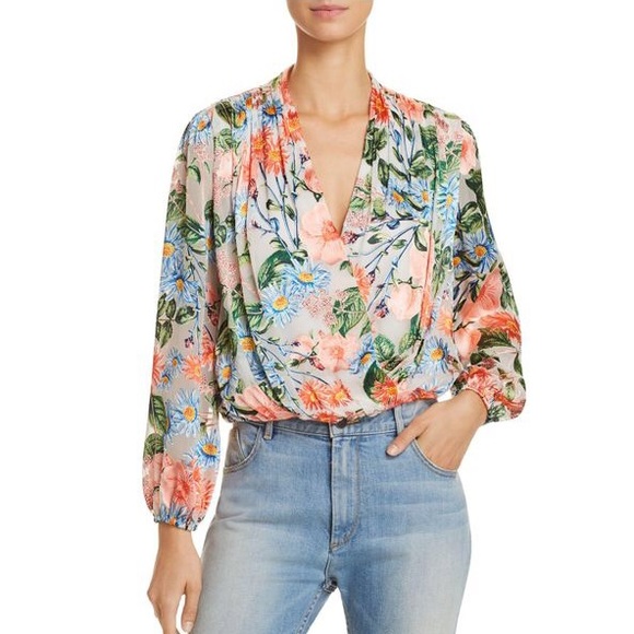 Alice + Olivia Tops - Alice + Olivia Trista Top Floral V Neck Velvet M